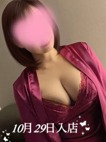 香乃 まゆ｜Aroma MODESTE（アロマモデスト）巣鴨【東京】大塚・巣鴨メンズエステ