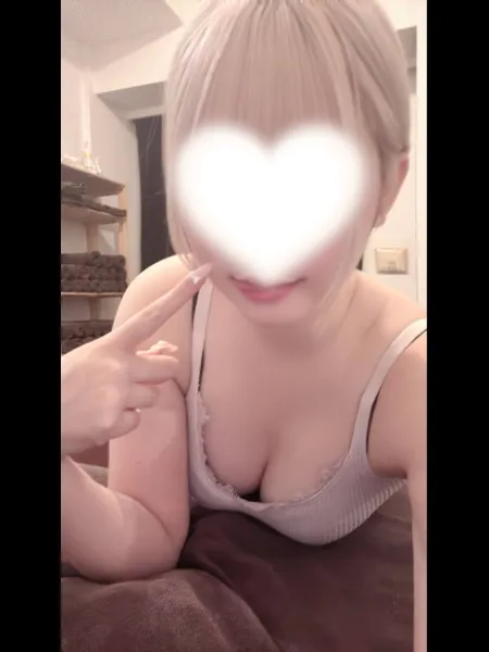 鳴海らら｜Fever(フィーバー)立川【東京】立川メンズエステ