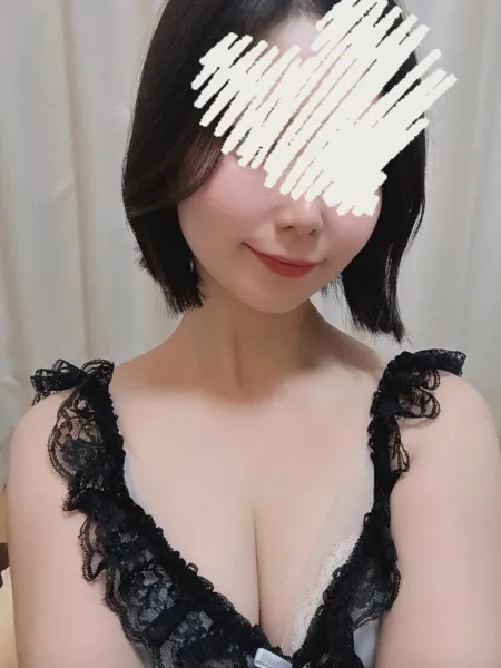 鈴木ももな｜NEW+PLUS（ニュープラス）【東京】秋葉原メンズエステ
