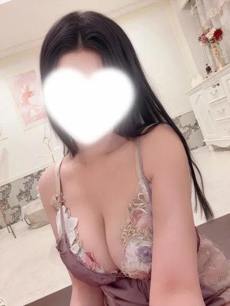 水瀬みなみ｜NEW+PLUS（ニュープラス）【東京】秋葉原メンズエステ