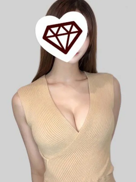 黒瀬 なの｜Aroma Jewels【アロマジュエルズ】新宿 秋葉原 五反田 新橋【東京】新宿メンズエステ